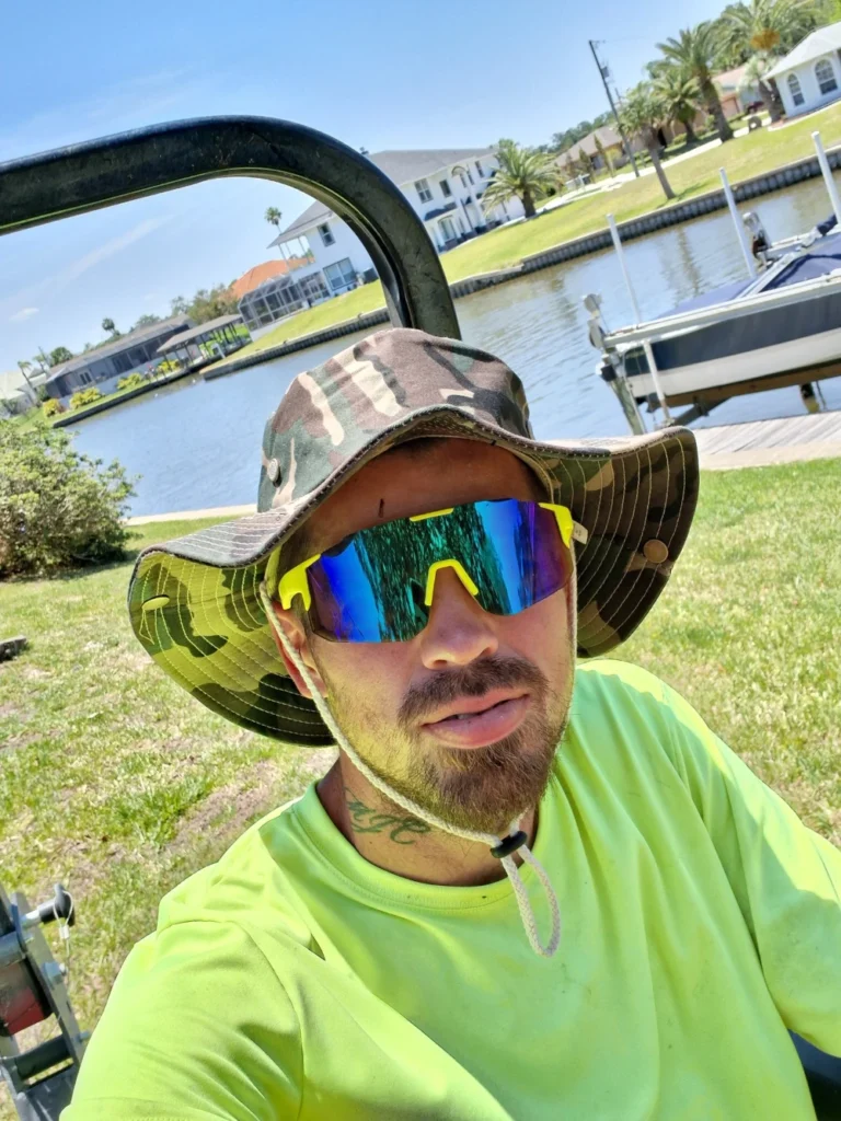 About 5 Stones Lawncare - Kyle